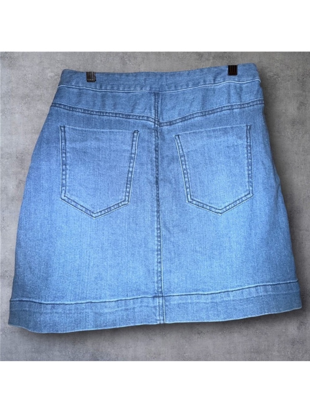 Harper Heritage size M denim mini skirt with 4 side button closure - Picture 5 of 7